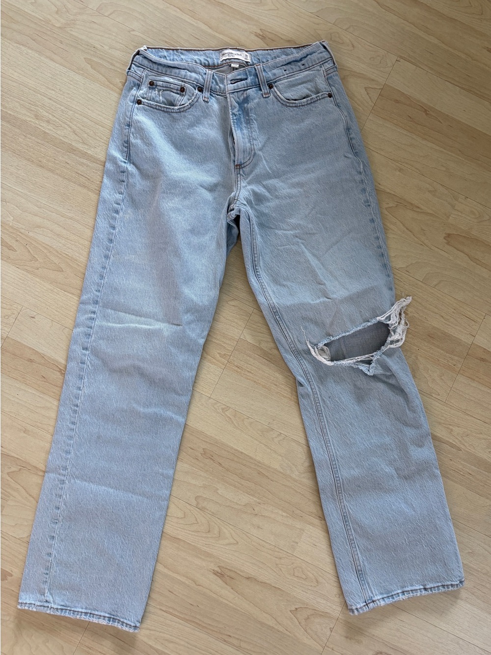 Abercrombie & Fitch Curve Love Jeans Sz 28L